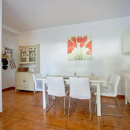 Belvilla By Oyo Beachfront Zahara *